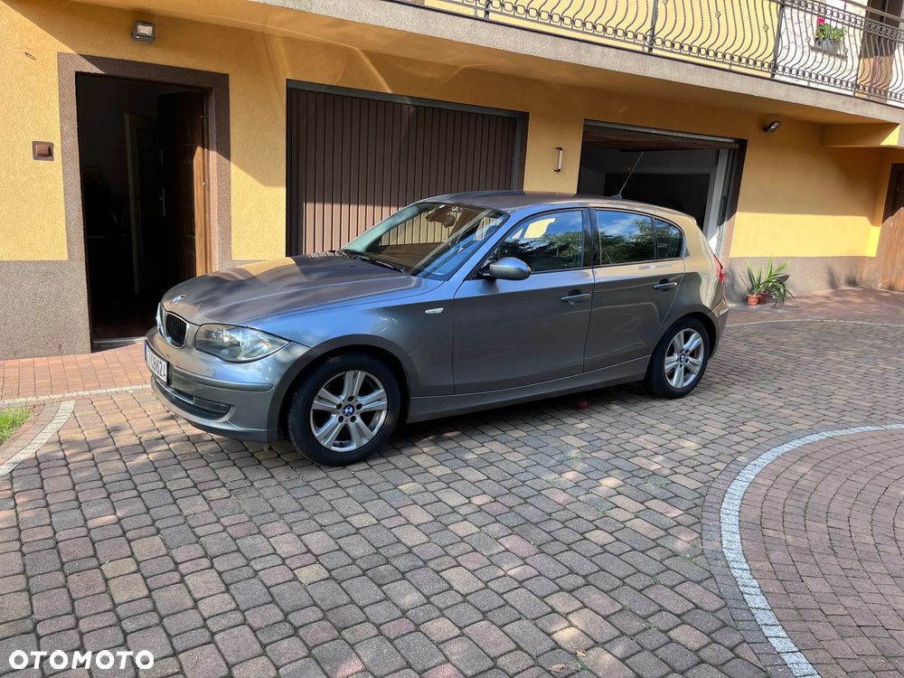 BMW Seria 1 118d - 6