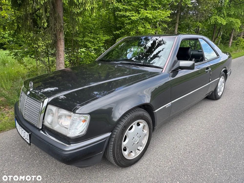 Mercedes-Benz W124 (1984-1993) - 1