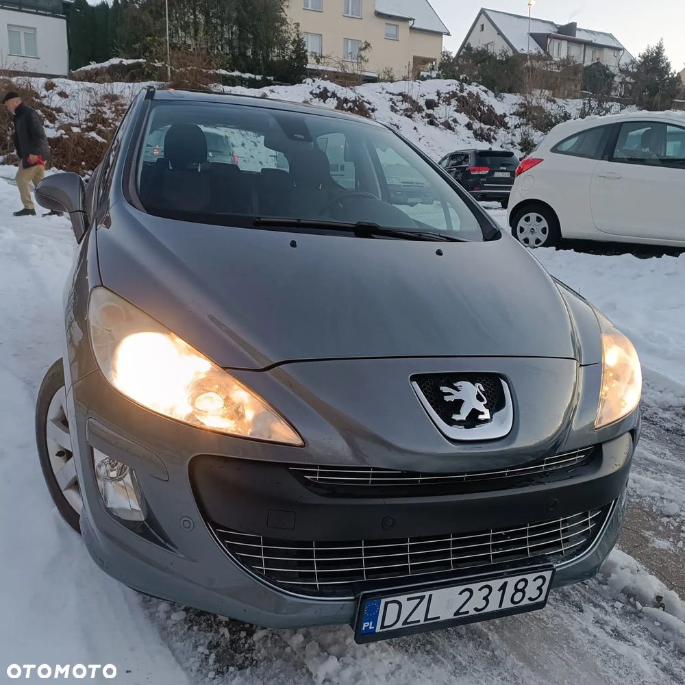 Peugeot 308 140 THP Automatik Sport - 12