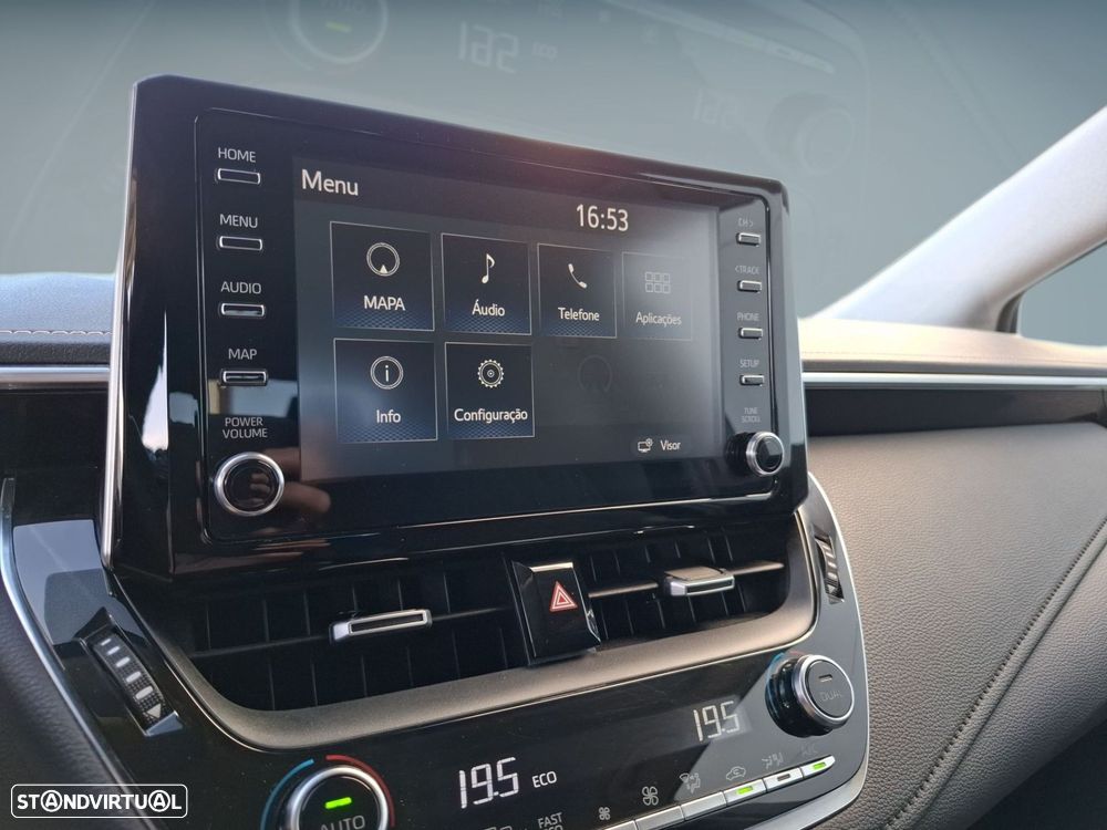 Toyota Corolla SD 1.8 Hybrid Luxury - 24