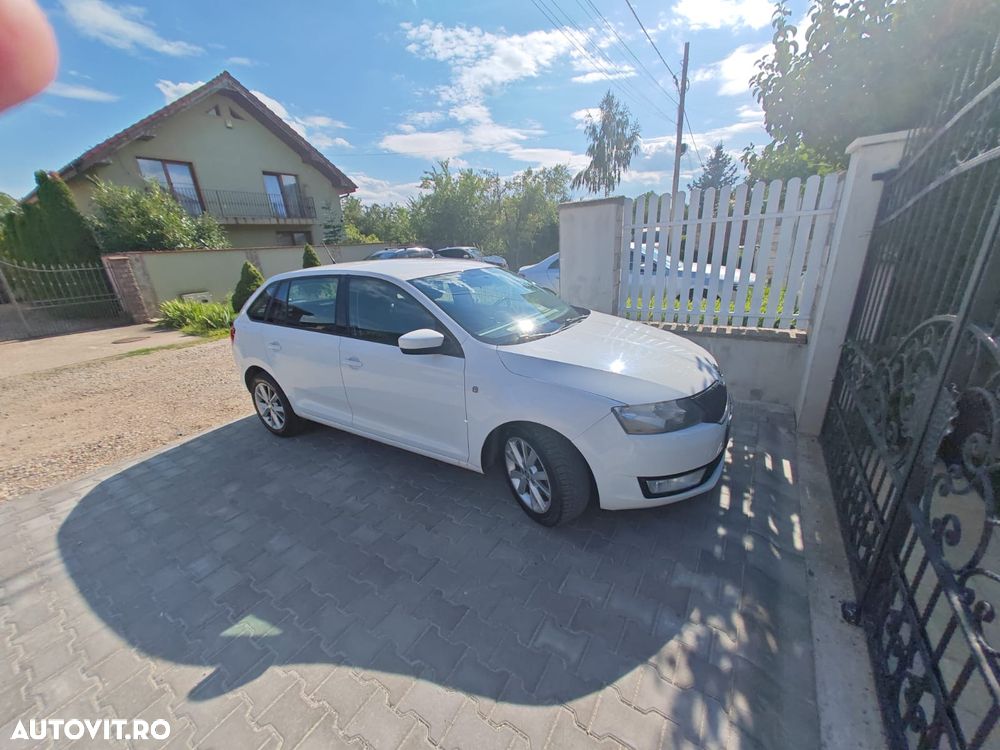 Skoda RAPID 1.6 TDI Style+ - 8