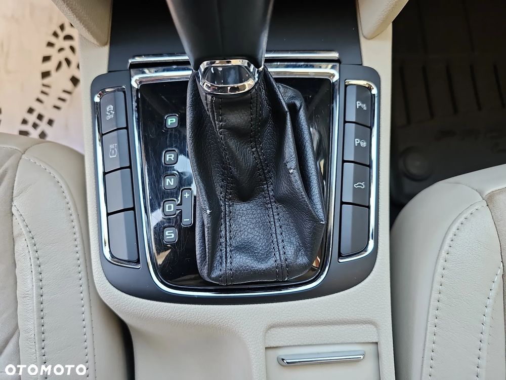 Skoda Superb 2.0 TSI Elegance DSG - 22