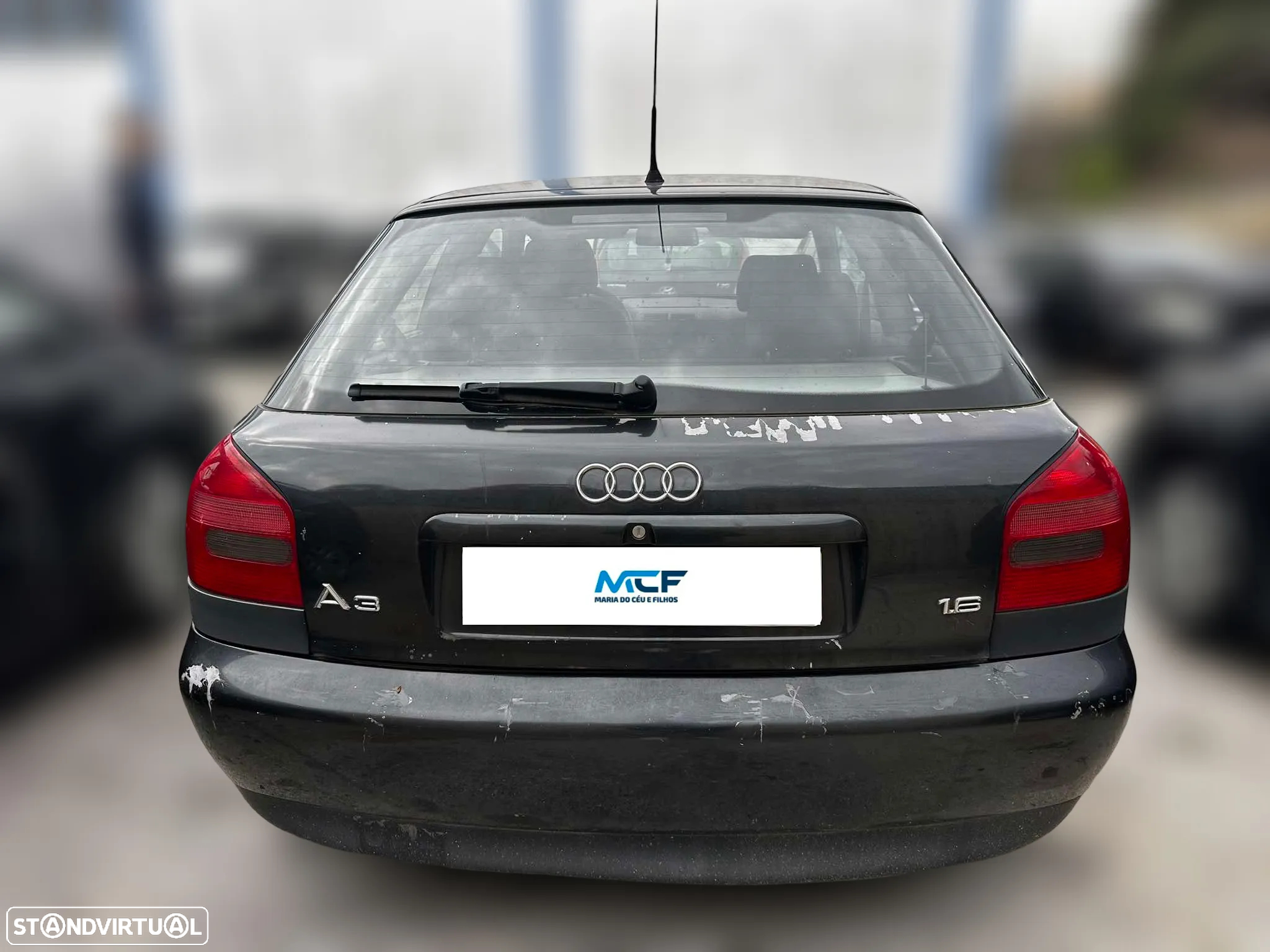 Audi A3 1.6i de 1999 para peças - 3