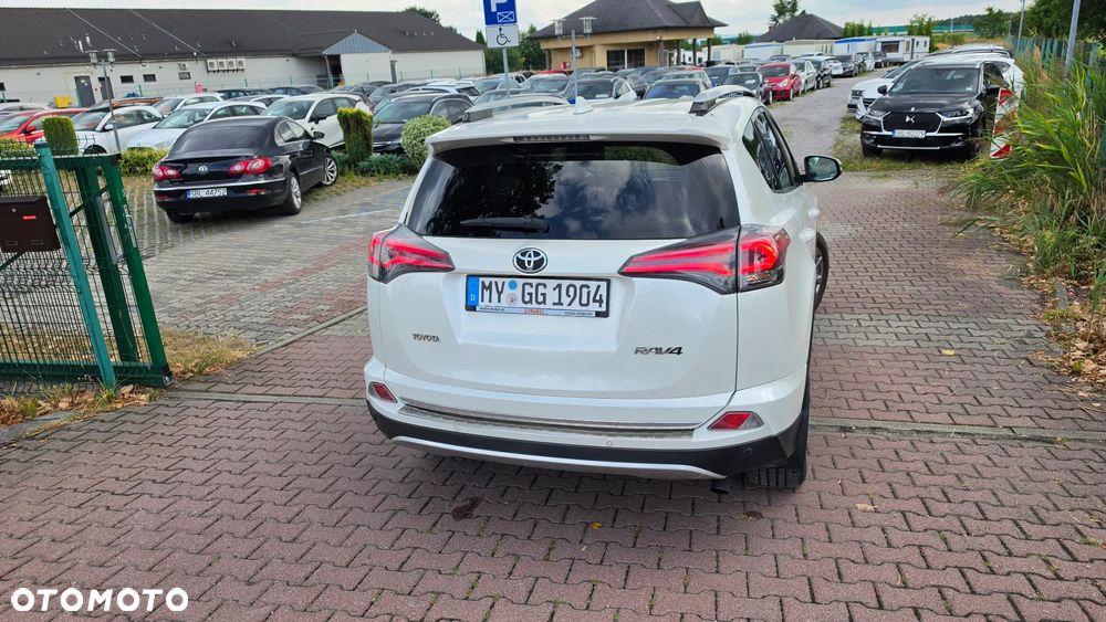 Toyota RAV4 2.0 D-4D 4x2 Start-Stop Edition S+ - 21