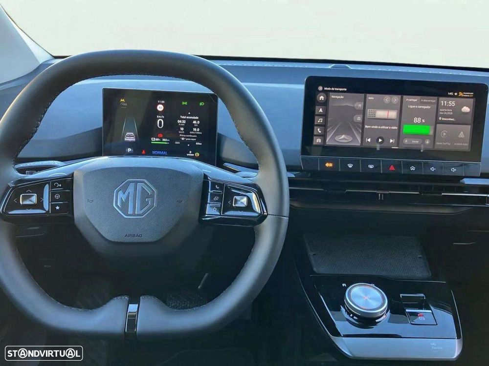 MG MG4 64 kWh Luxury - 10
