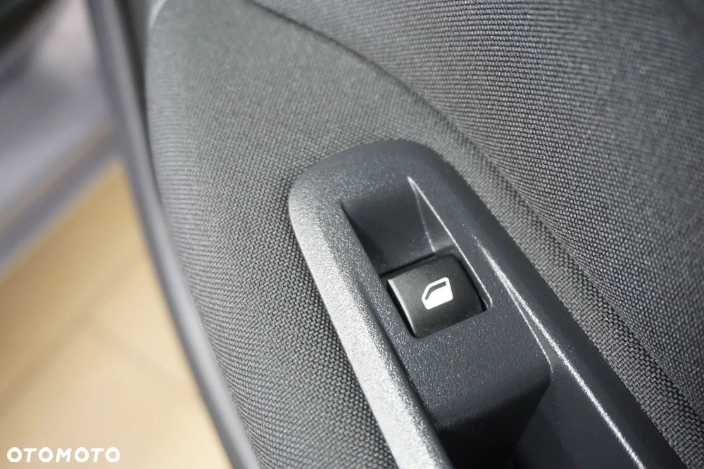 Peugeot 308 1.6 BlueHDi Active S&S - 25