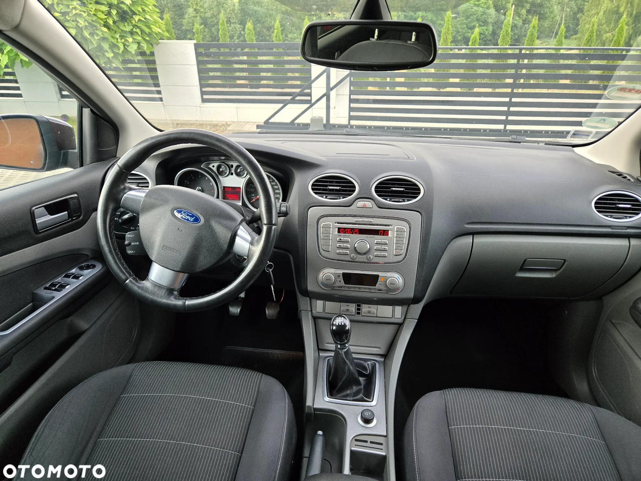 Ford Focus 2.0 16V Titanium - 7