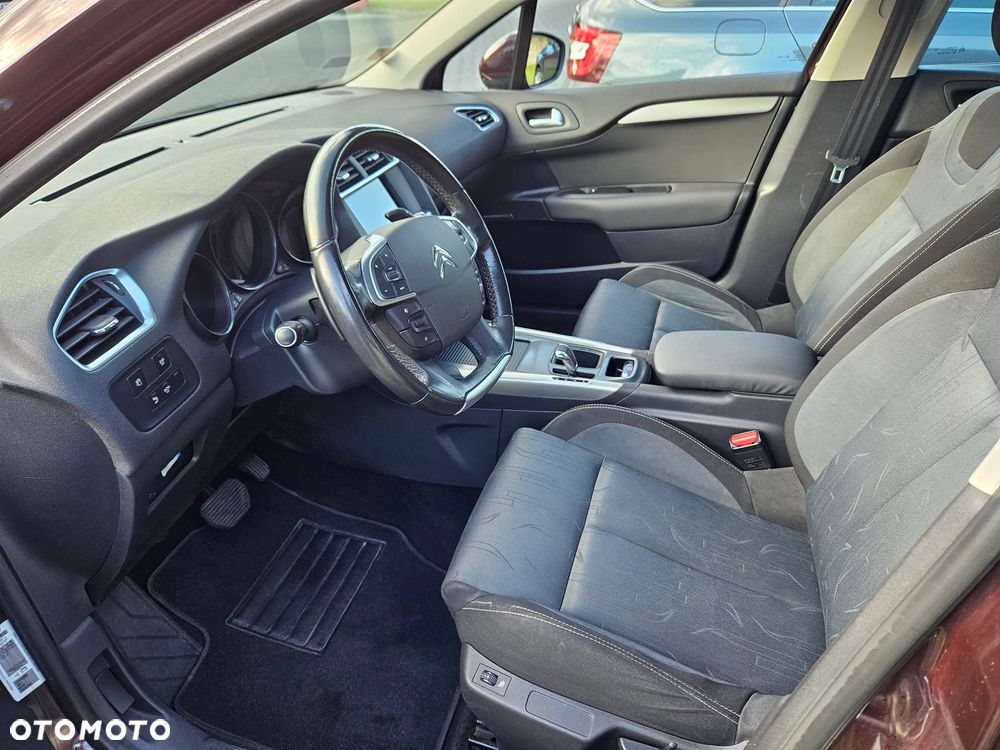 Citroën C4 e-HDi 110 EGS6 Stop/Start System Exclusive - 10