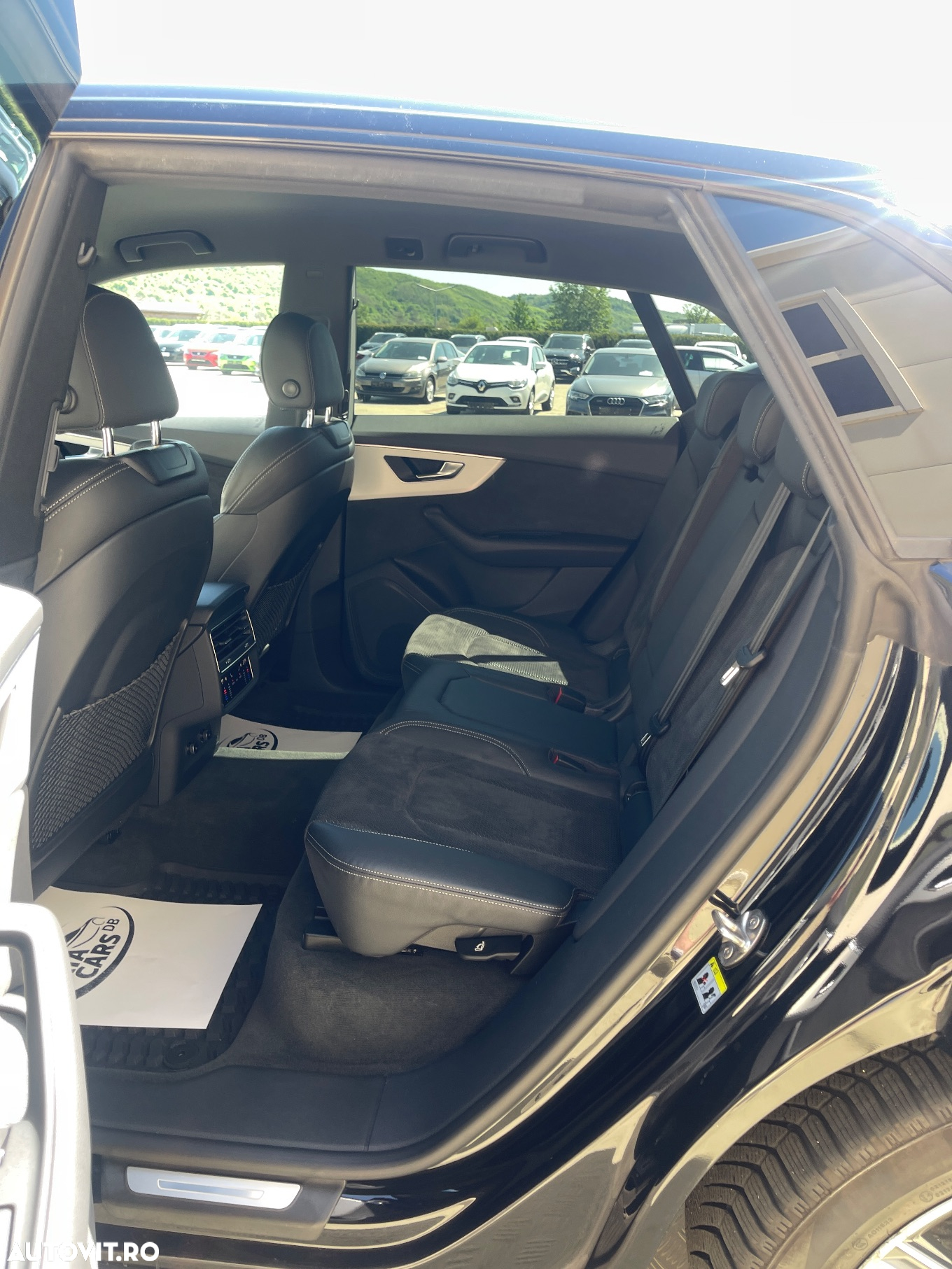 Audi Q8 3.0 50 TDI quattro Tiptronic MHEV - 27