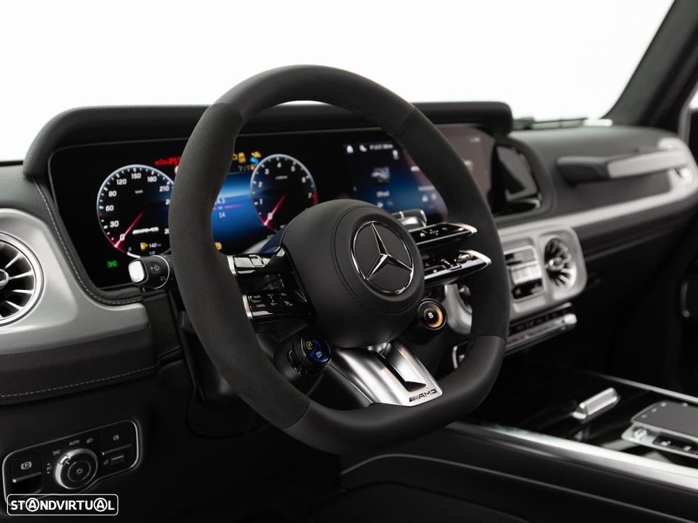 Mercedes-Benz G 63 AMG 4x4 - 27