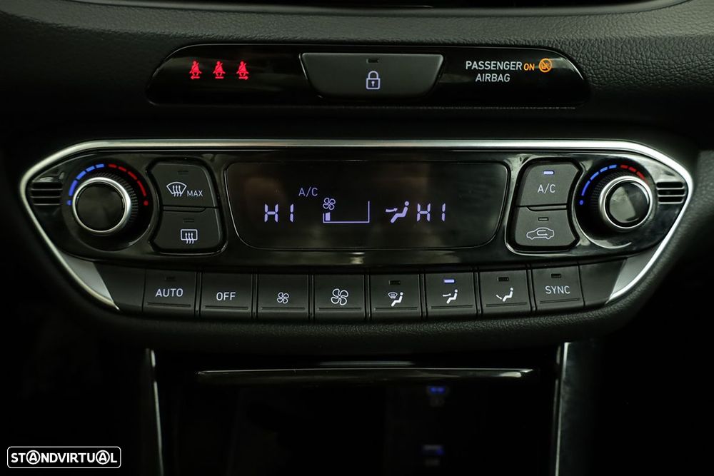 Hyundai i30 1.0 T-GDI Style Plus DCT - 13