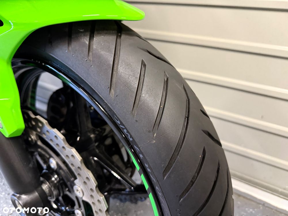 Kawasaki Ninja - 7