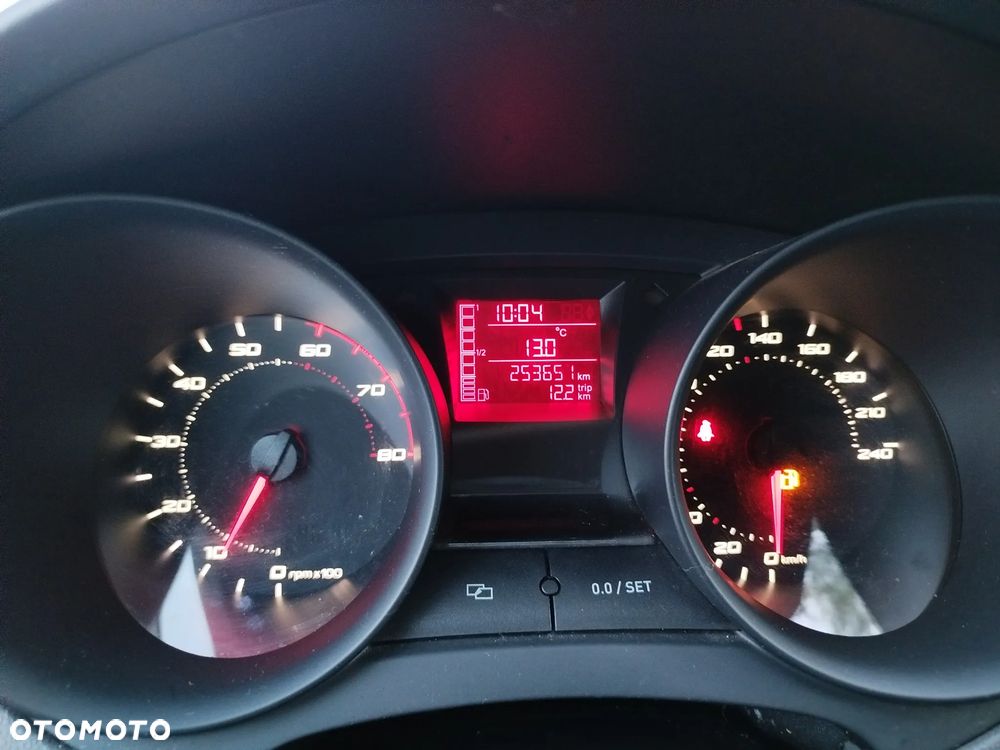 Seat Ibiza 1.4 16V Sport - 13