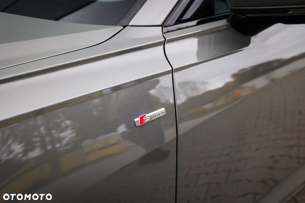 Audi A6 Avant 40 TDI quattro S tronic S line - 4