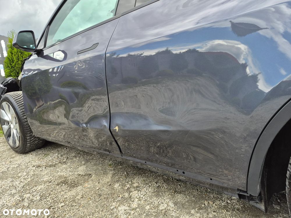 Tesla Model Y RWD - 26