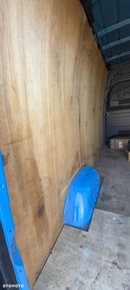 Mercedes-Benz Sprinter - 19