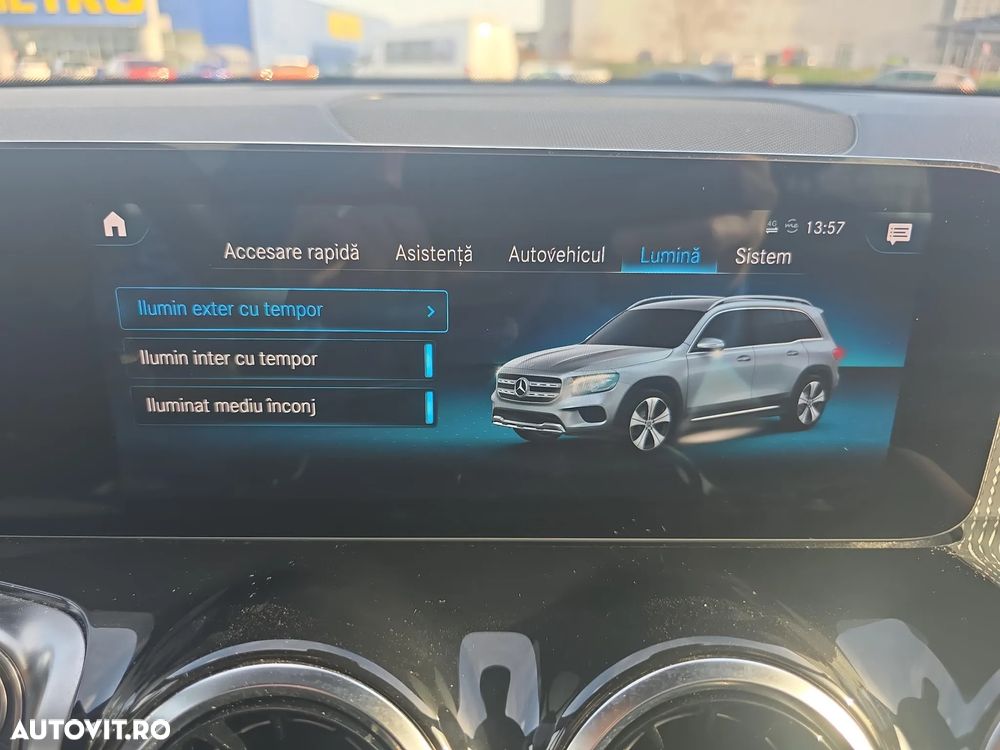 Mercedes-Benz GLB - 26