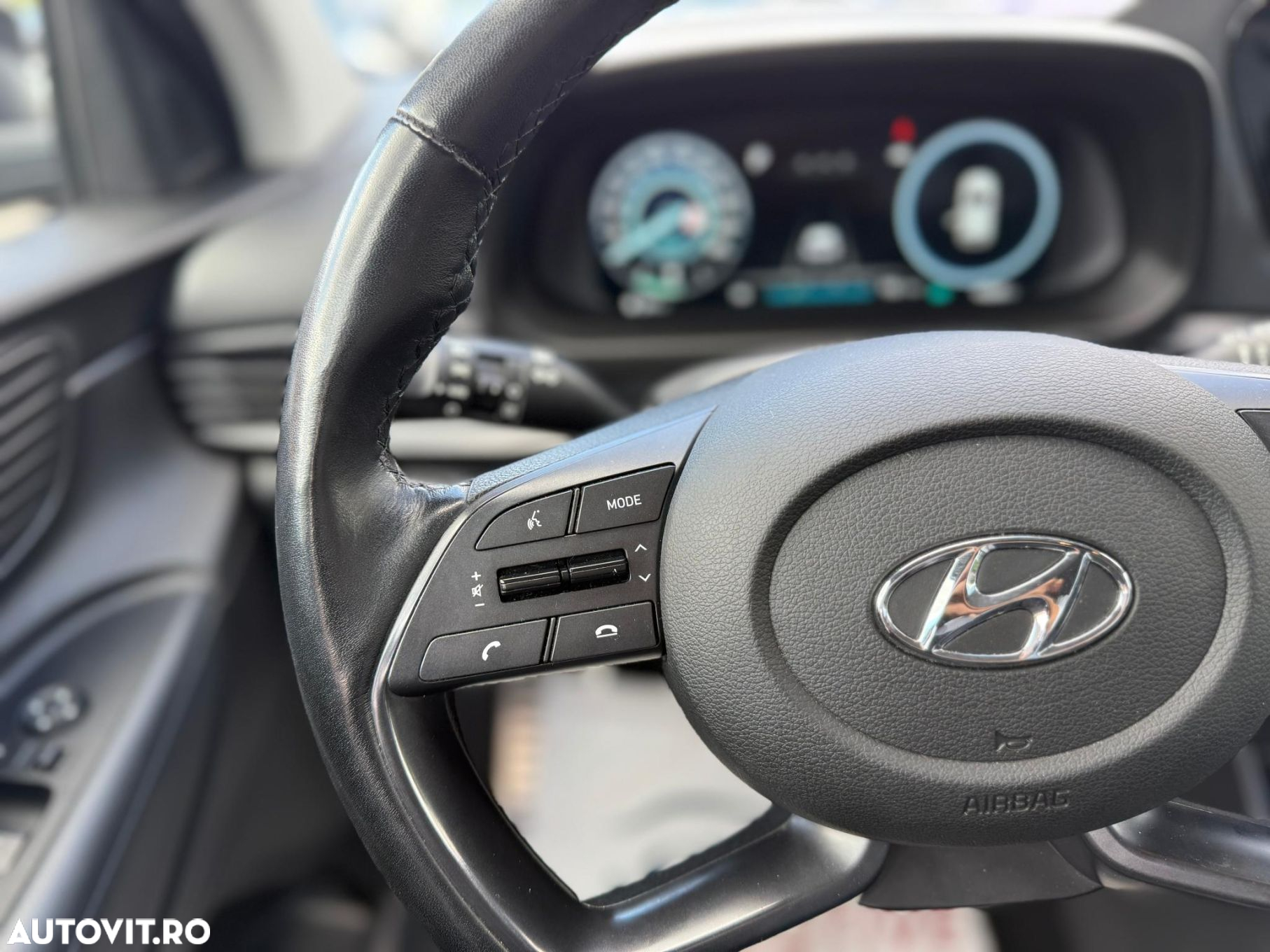 Hyundai Bayon 1.0 T-GDI M-Hybrid 100 CP 7DCT Led Line - 13