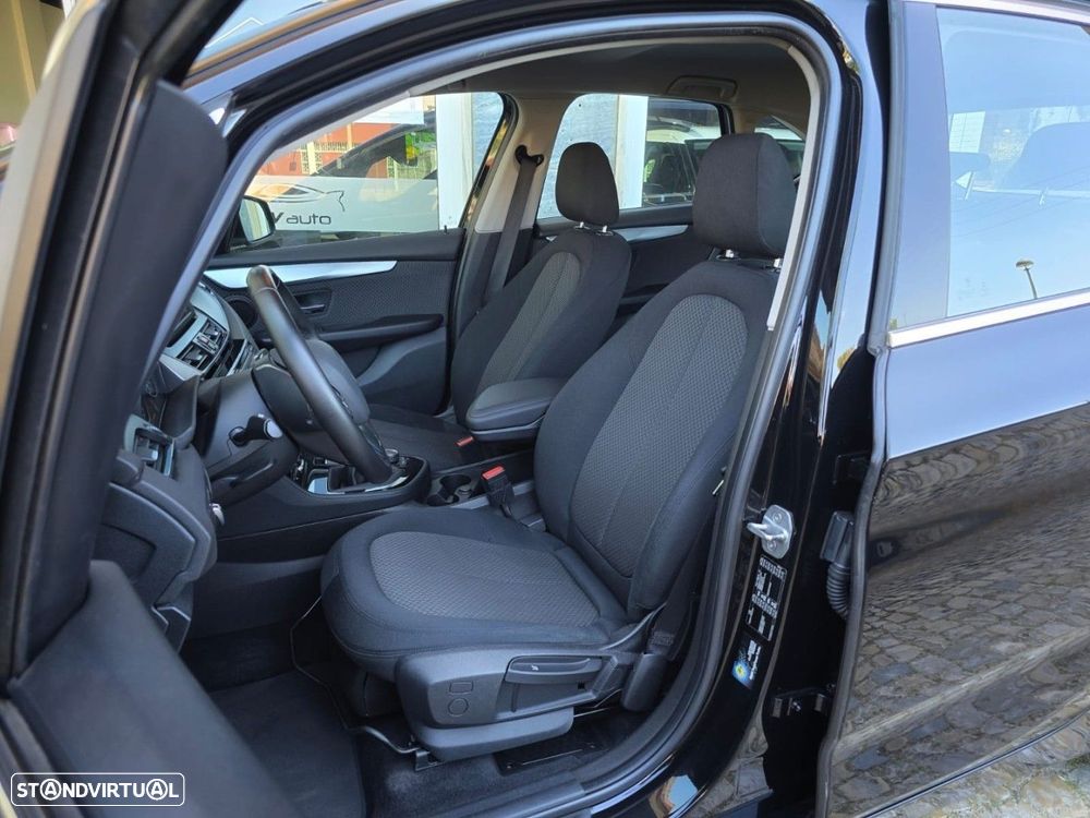 BMW 216 Active Tourer d - 13