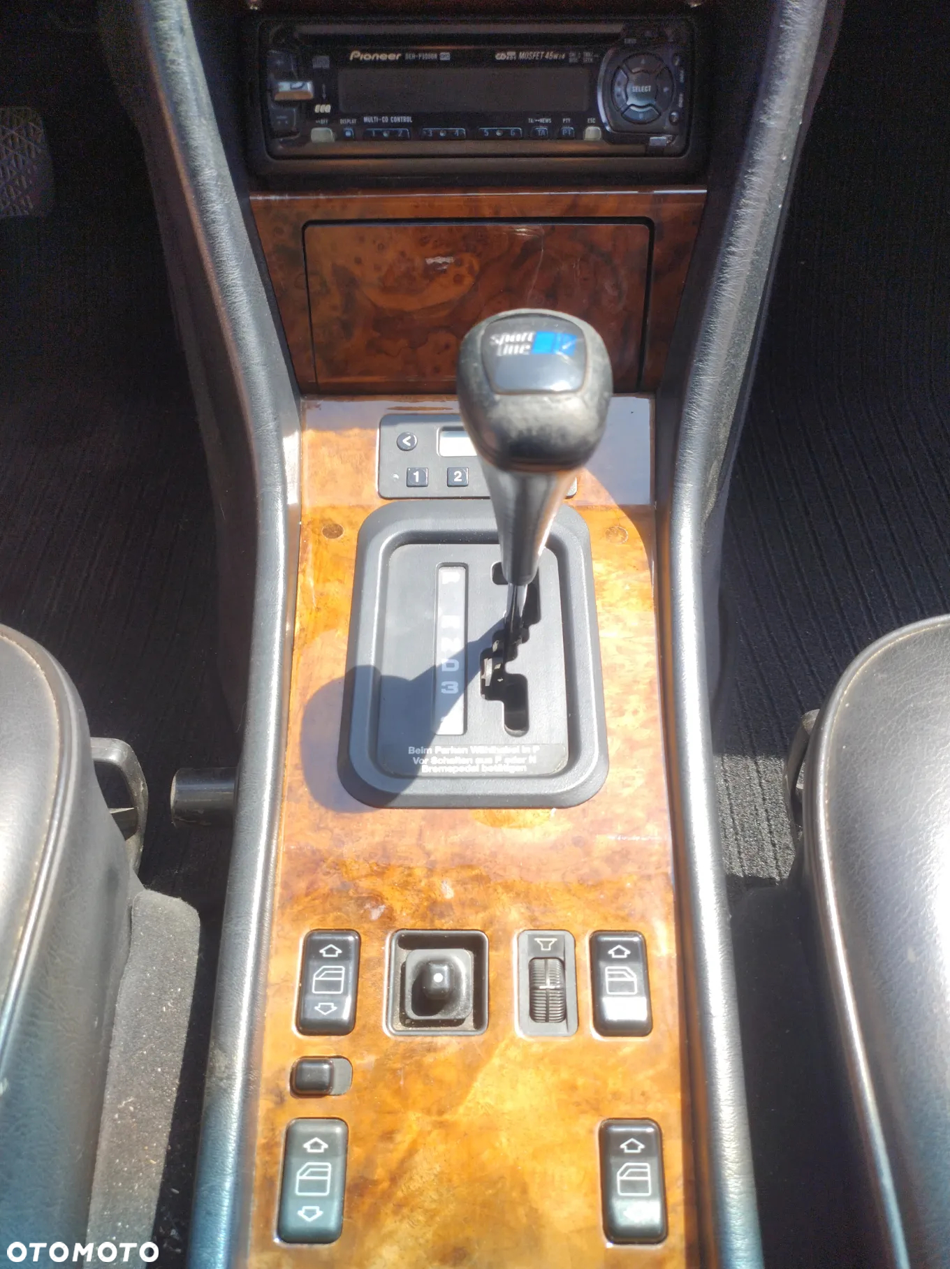 Mercedes-Benz W124 (1984-1993) - 26