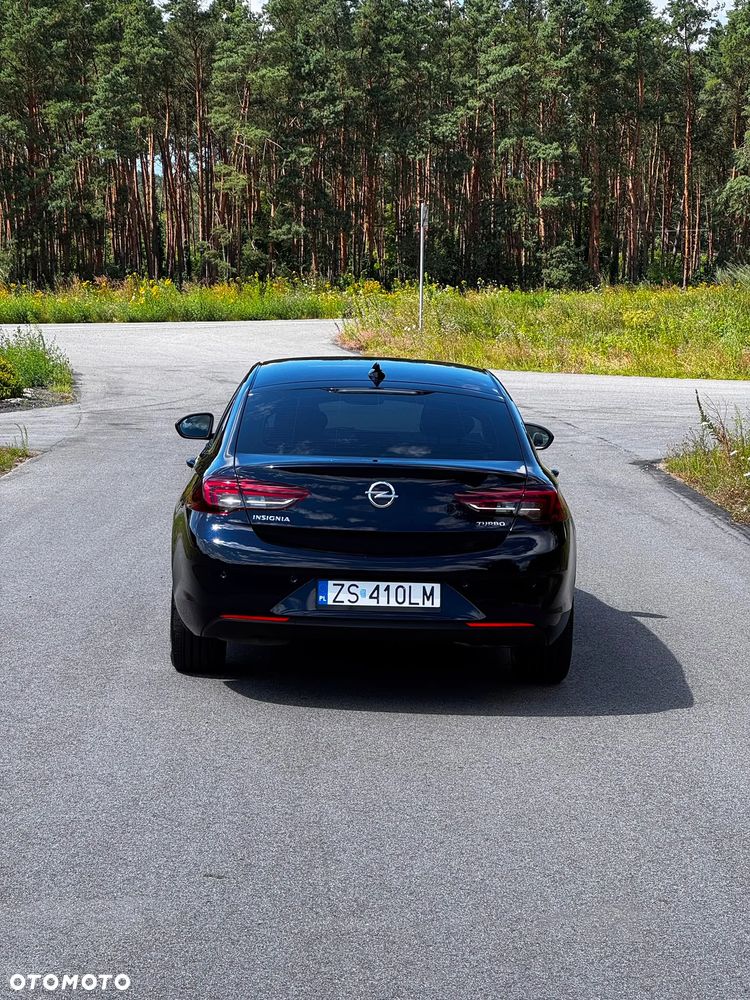 Opel Insignia 1.5 T Elite S&S - 11