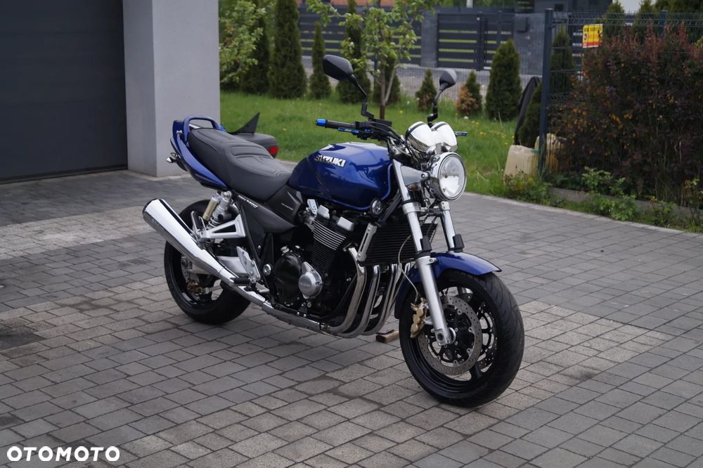 Suzuki GSX - 5