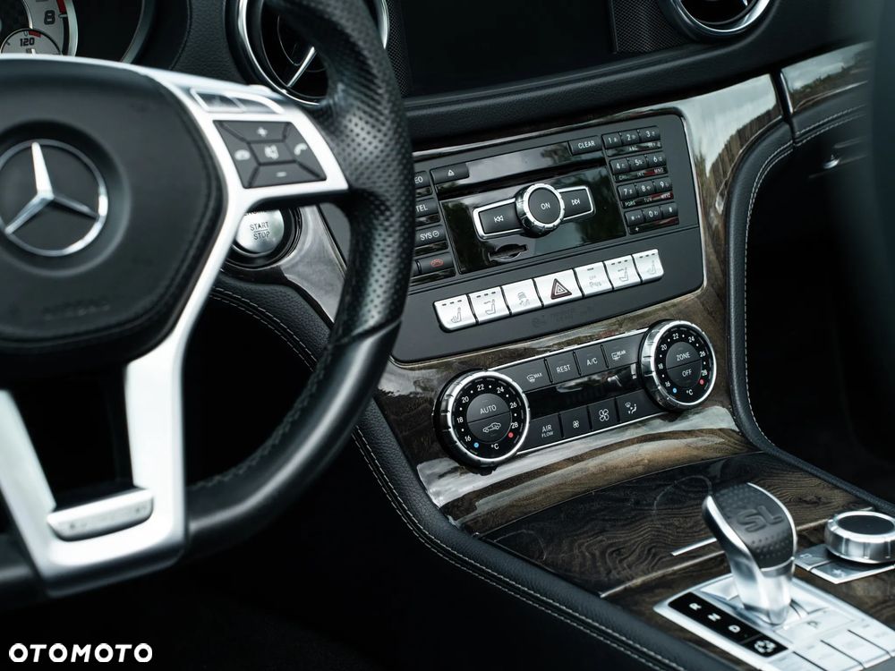 Mercedes-Benz SL 500 - 20