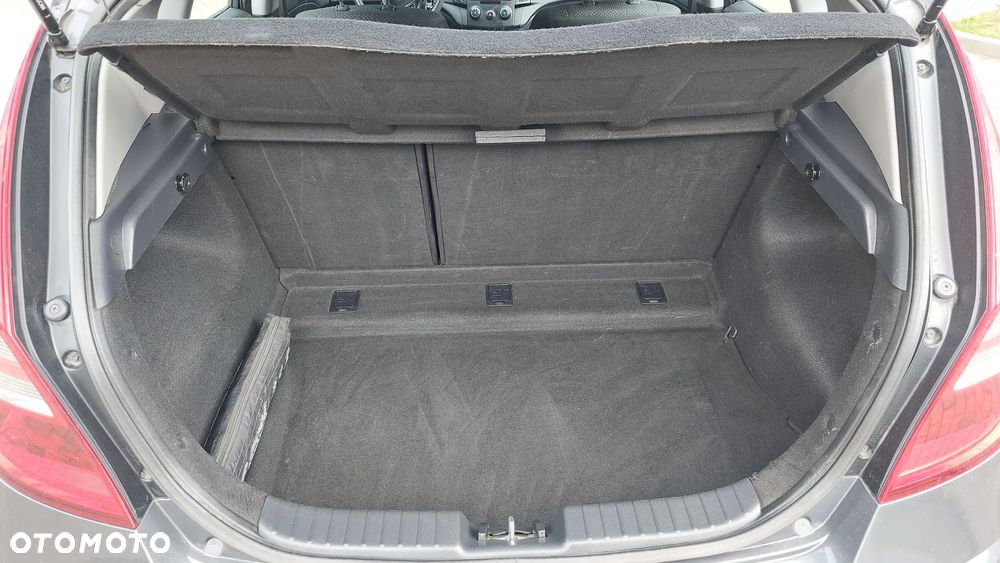 Hyundai i30 1.4 Blue Classic - 15