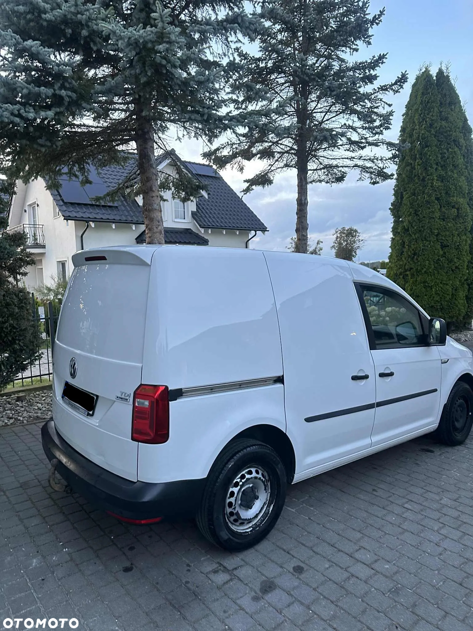 Volkswagen Caddy - 9