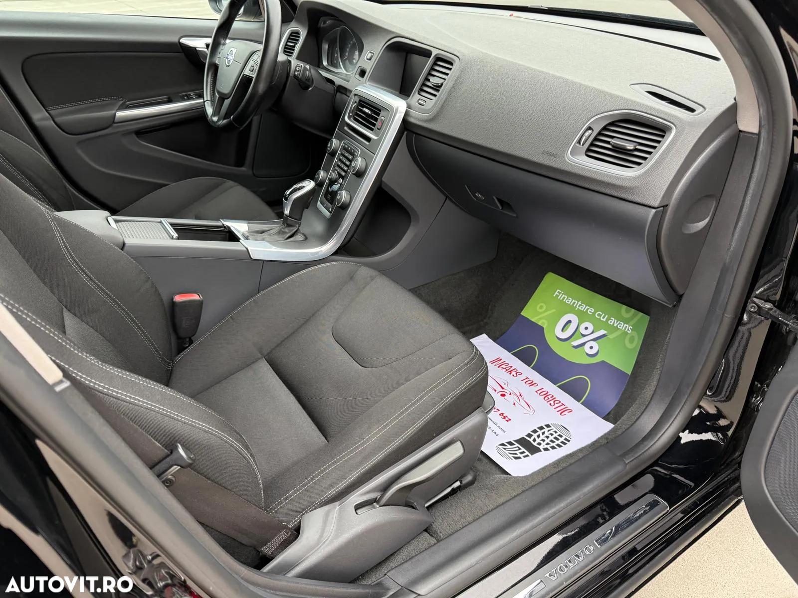 Volvo V60 D3 Geartronic Kinetic - 25