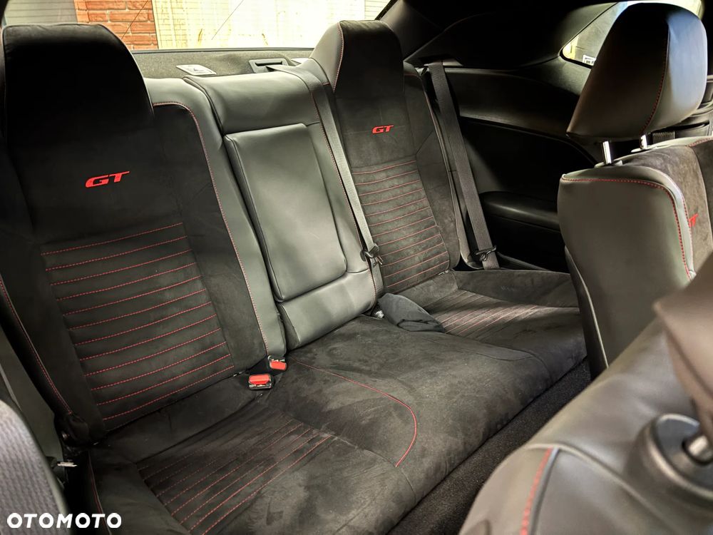 Dodge Challenger - 19