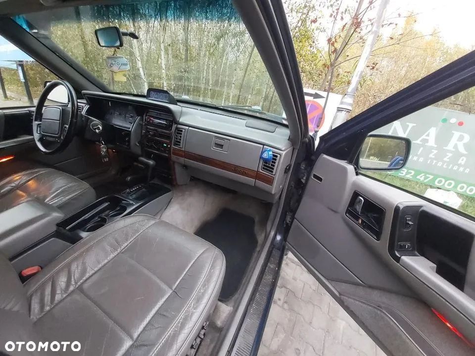 Jeep Grand Cherokee - 6