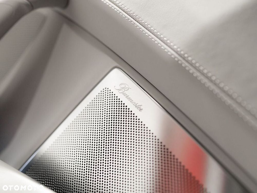 Porsche 911 Turbo - 36