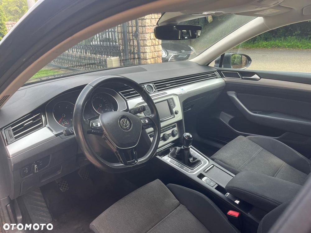 Volkswagen Passat 2.0 TDI BMT 4Mot Highline - 14
