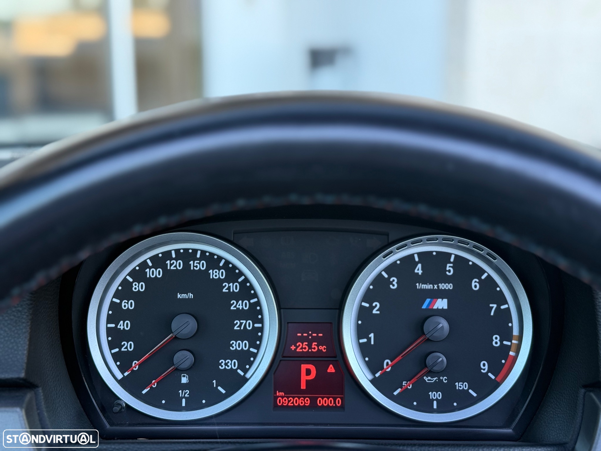 BMW M3 Auto - 48