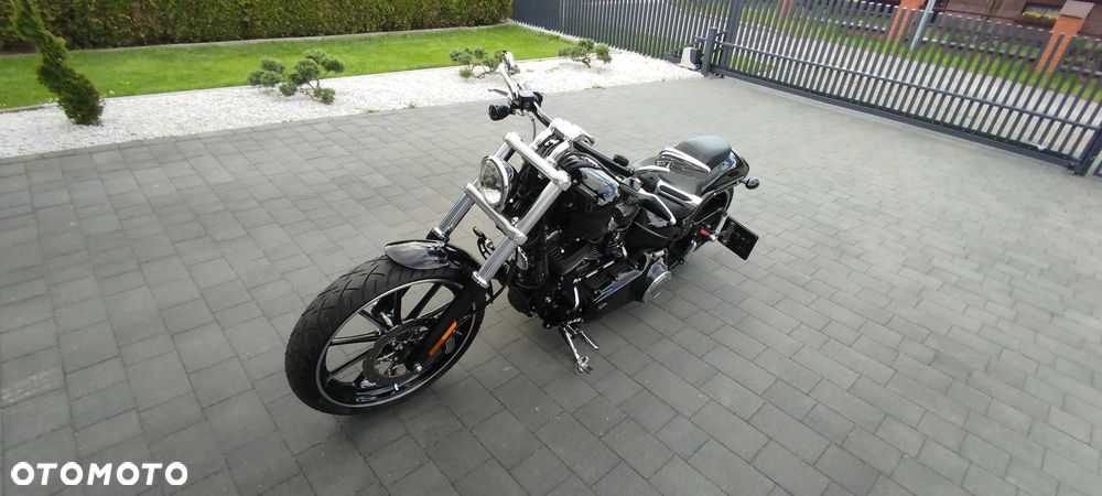 Harley-Davidson FXSB Breakout - 29