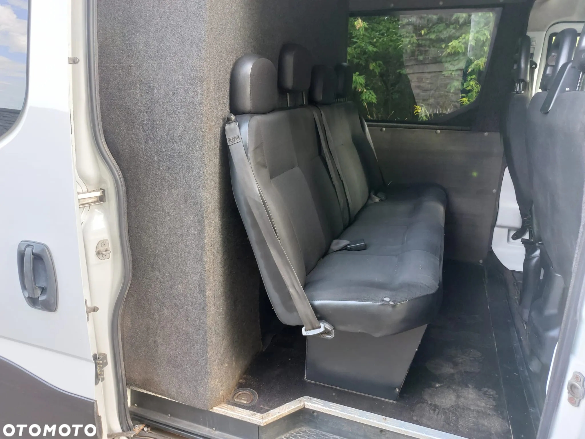 Iveco DAILY 35S15 - 9