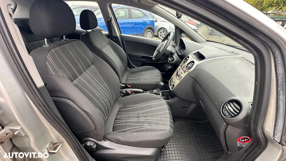 Opel Corsa - 26