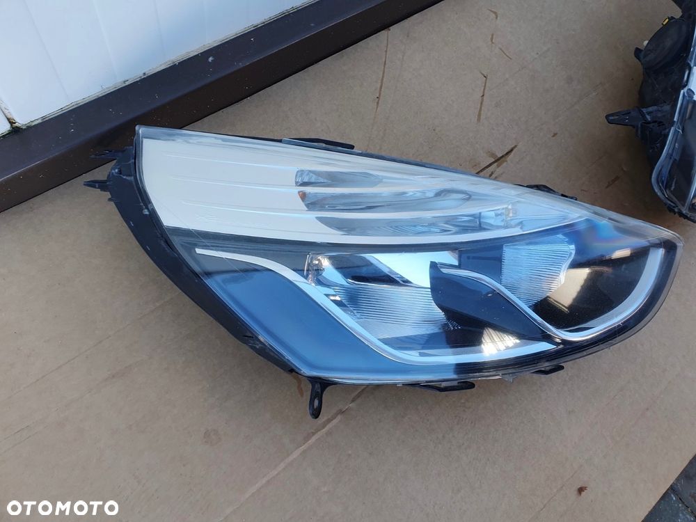 REFLEKTOR L/P RENAULT CLIO IV 4 EUROPA - 5