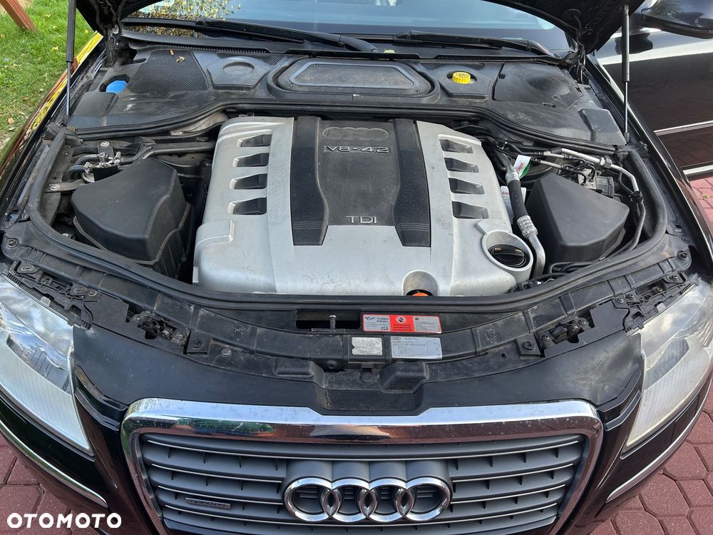 Audi A8 4.2 TDI Quattro - 10