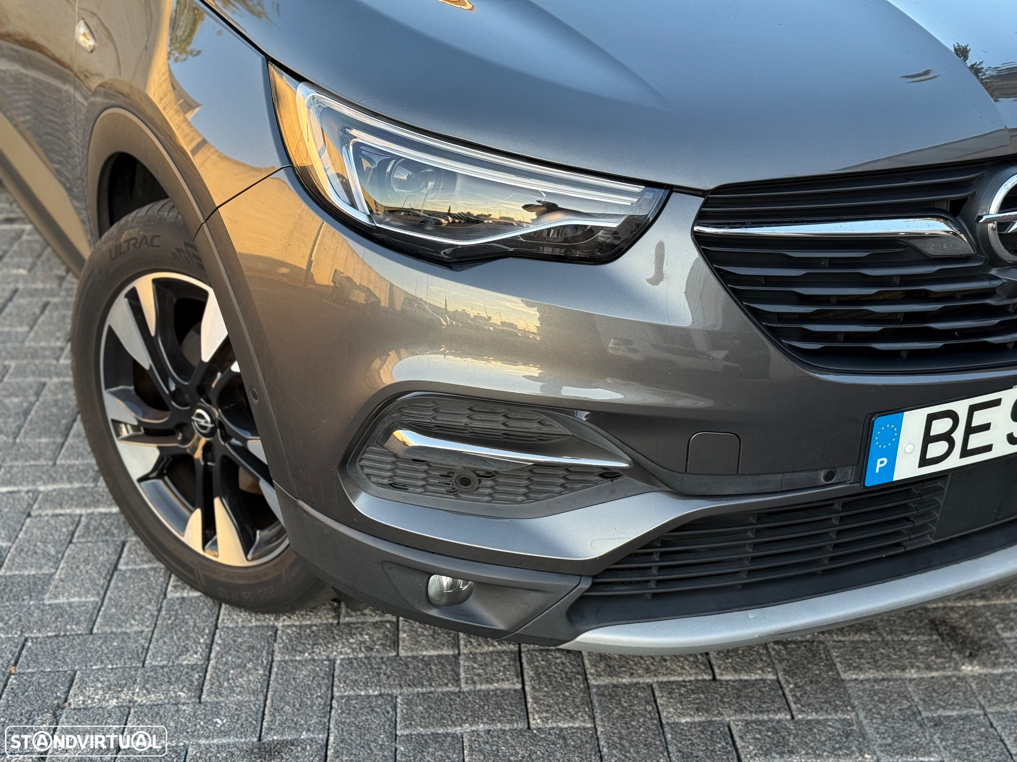 Opel Grandland X 1.6 D S&S Auto Business Edition - 4
