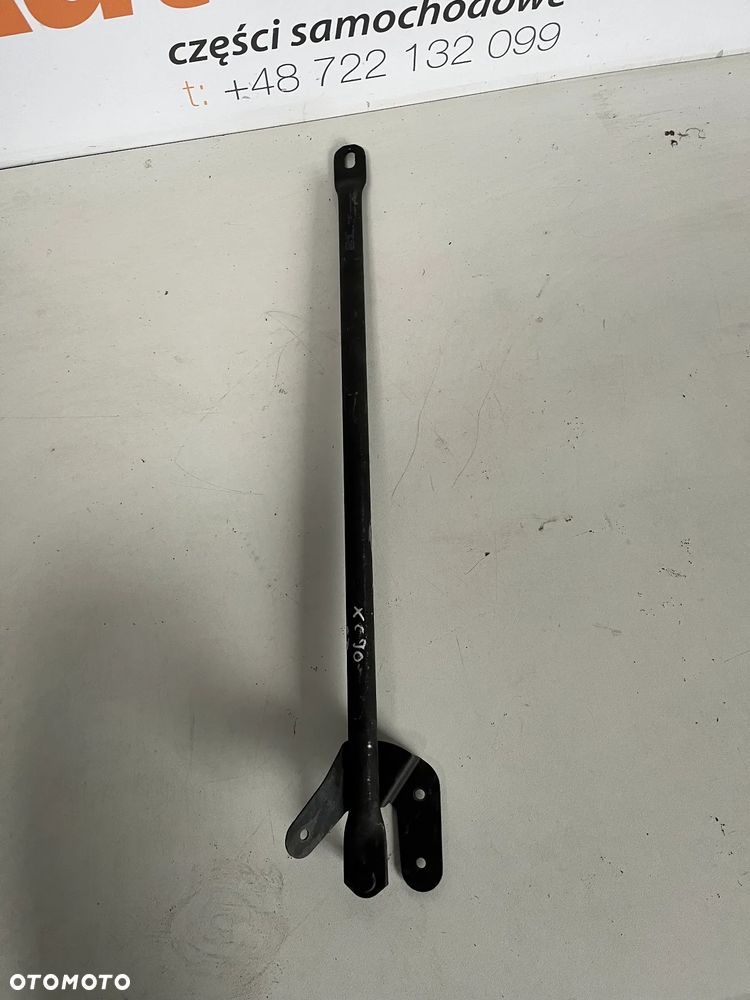 VOLVO XC90 II BELKA WSPORNIK PASA PRAWY 32244778 - 1