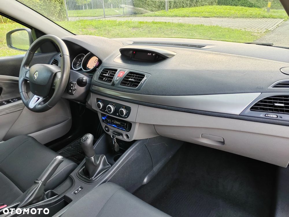 Renault Megane 1.6 16V Authentique - 7