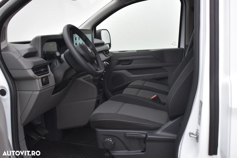 Volkswagen Transporter - 11