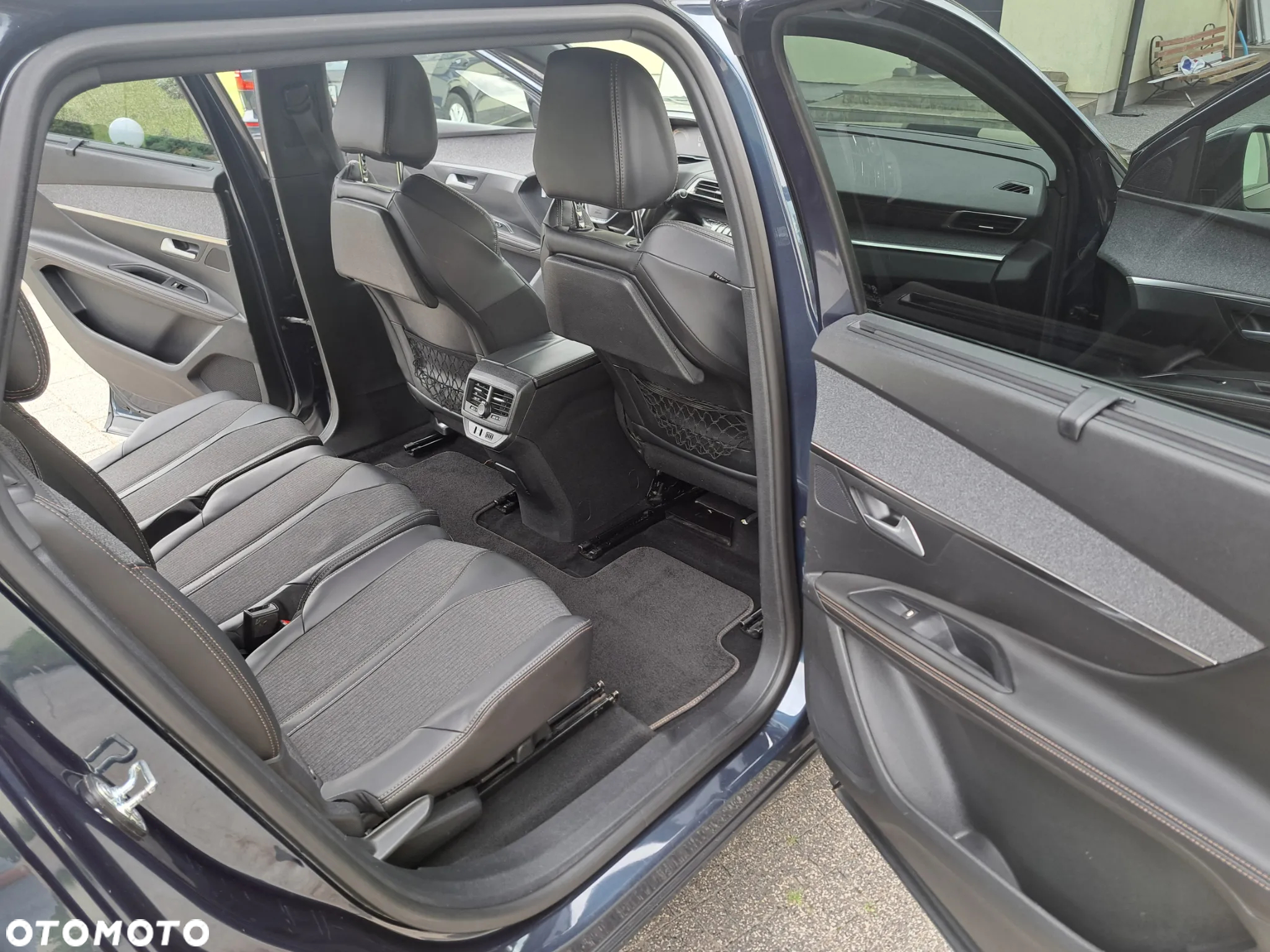 Peugeot 5008 1.6 BlueHDi Style 7os - 14