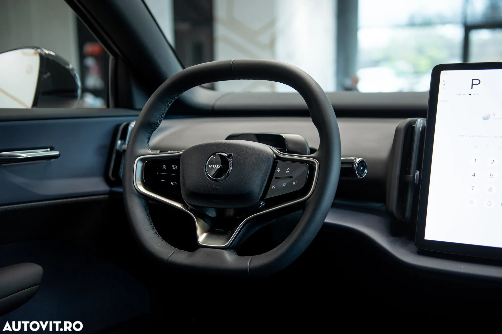 Volvo EX30 Twin Motor Performance AWD Ultra - 17