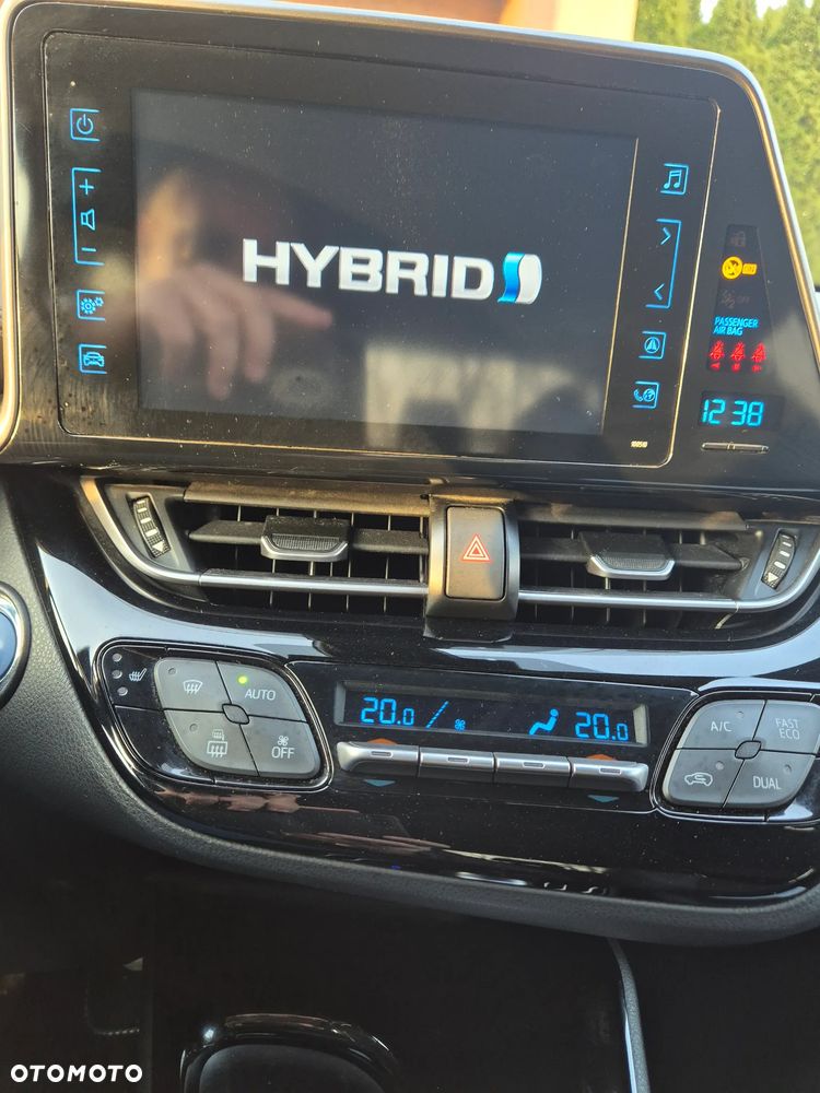 Toyota C-HR 1.8 Hybrid Prestige - 14