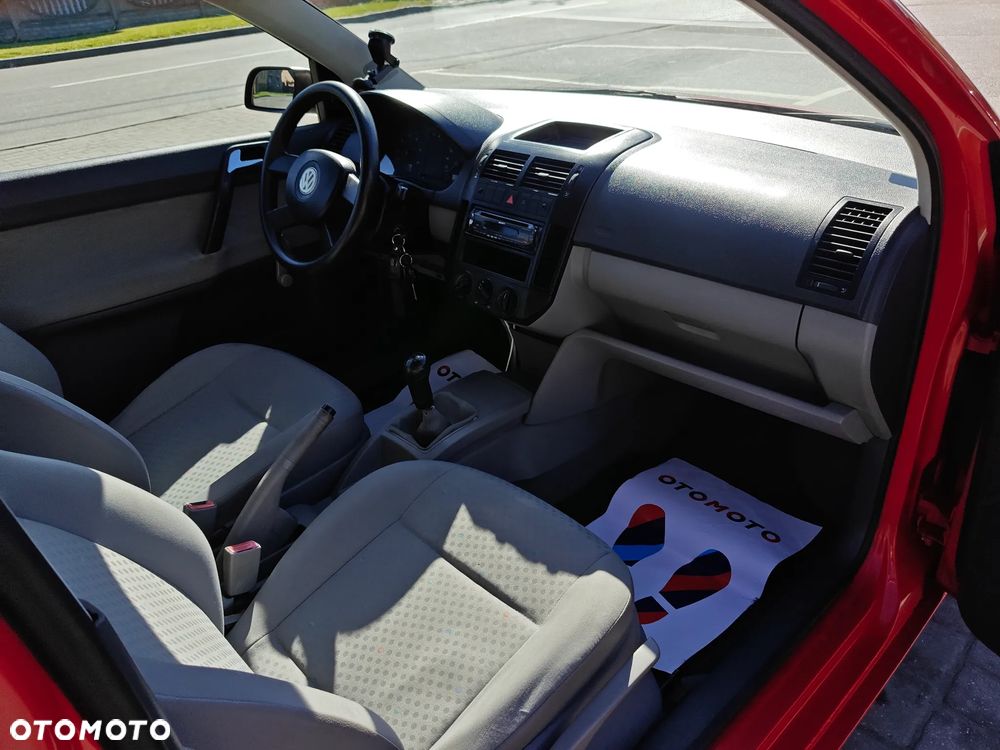 Volkswagen Polo 1.2 Entry - 18