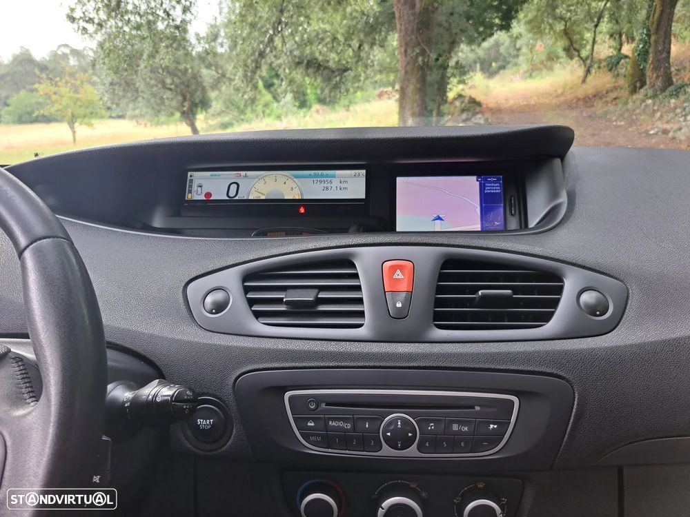 Renault Scénic 1.5 dCi Authentique - 16