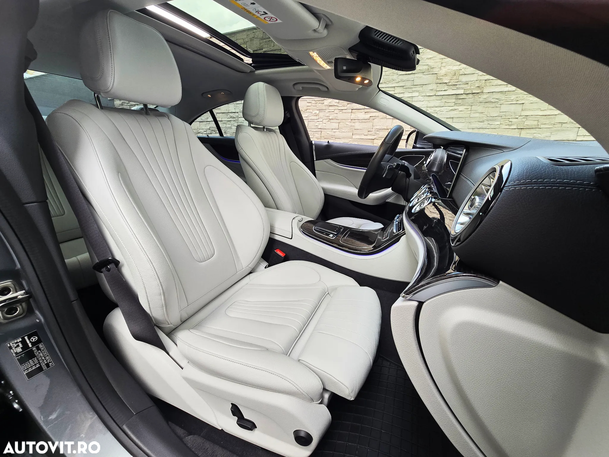 Mercedes-Benz CLS 300 d MHEV 4MATIC Aut - 30